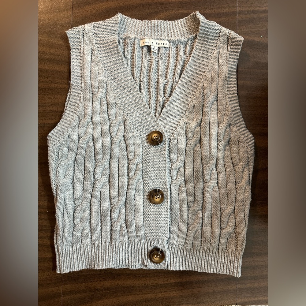 Boutique brand sweater vest